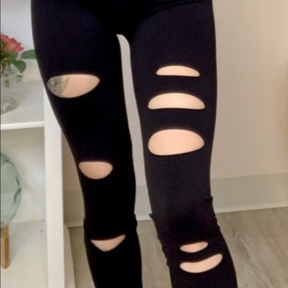 Nikibiki Leggings NWT